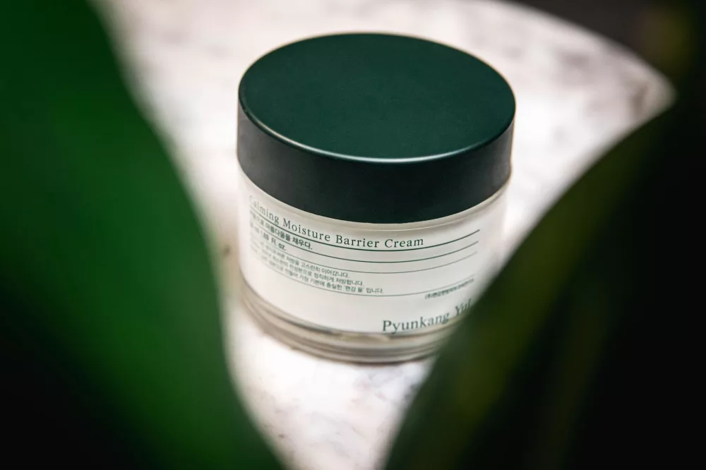 Unlocking Clearer Skin: My Essential Guide to Moisturizers for Acne-Prone Skin