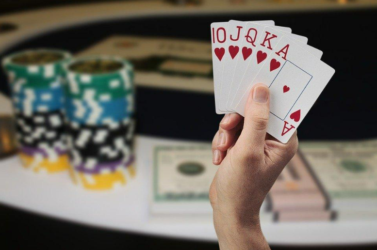 5 Useful Tips For The Beginning Poker Player